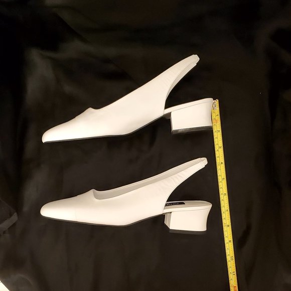 EASY SPIRIT  Anti-Gravity White kid pump with sling strap Size 8.5 W New… - Picture 5 of 11